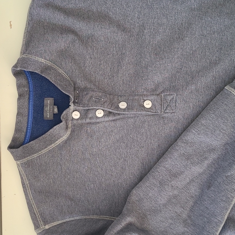 L.L. Bean Explorer Slim Fit Henley XL